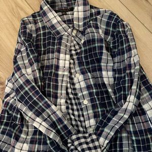 Women’s banana republic plaid button down shirt